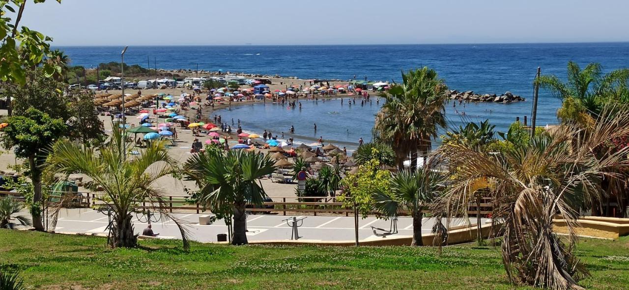 Junto A La Playa Del Cristo Cerca Del Puerto Apartment Estepona